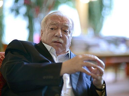 Michael Häupl wollte in Sachen Volksbefragung nichts vorwegnehmen Michael Häupl wollte in Sachen Volksbefragung nichts vorwegnehmen