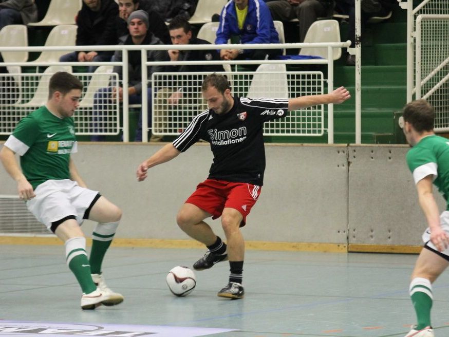 Garant für den Aufstieg des Simon Installationen FC Mäder: Sevket Akyildiz mit fünf Toren. Garant für den Aufstieg des Simon Installationen FC Mäder: Sevket Akyildiz mit fünf Toren.