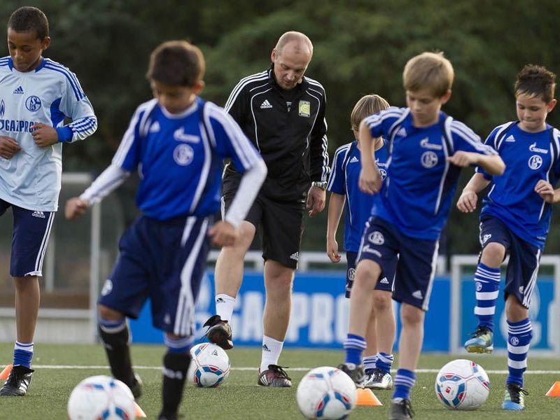 Im Landessportzentrum Dornbirn gibt es eine zweitägige Coerver Schulung für den Nachwuchsfußball. Im Landessportzentrum Dornbirn gibt es eine zweitägige Coerver Schulung für den Nachwuchsfußball.