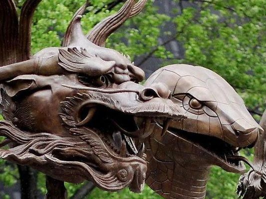 Im Bild: Ai Weiweis zwölf Köpfe der chinesischen Tierkreiszeichen in New York. Im Bild: Ai Weiweis zwölf Köpfe der chinesischen Tierkreiszeichen in New York.