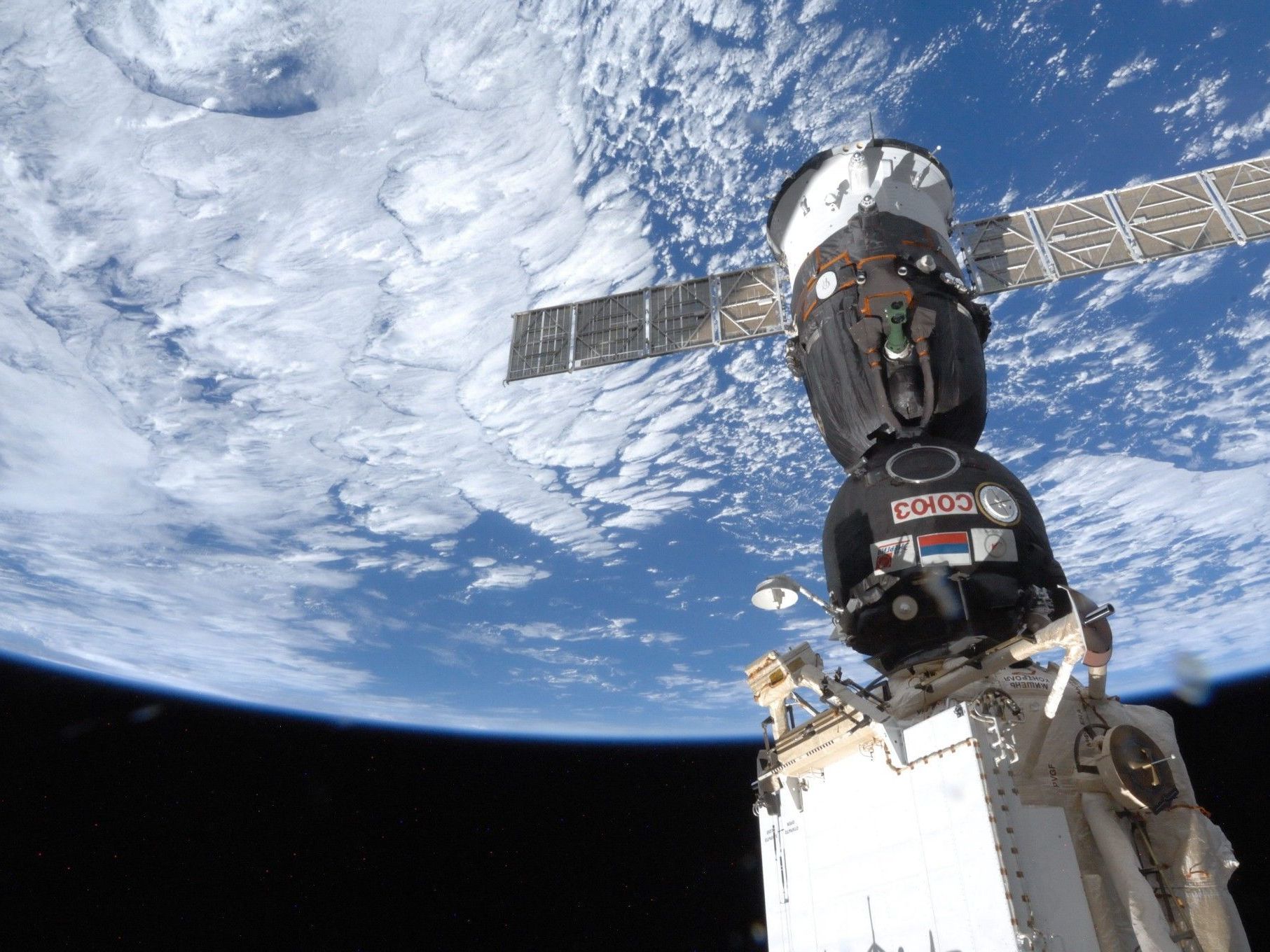 Nur das Beste für die Kosmonauten an Bord der ISS. Nur das Beste für die Kosmonauten an Bord der ISS.
