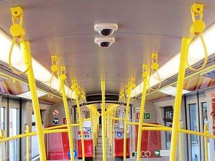 In drei Viertel der U-Bahnzügen sind bereits Kameras vorhanden. Der Ausbau soll rasch erfolgen. In drei Viertel der U-Bahnzügen sind bereits Kameras vorhanden. Der Ausbau soll rasch erfolgen.