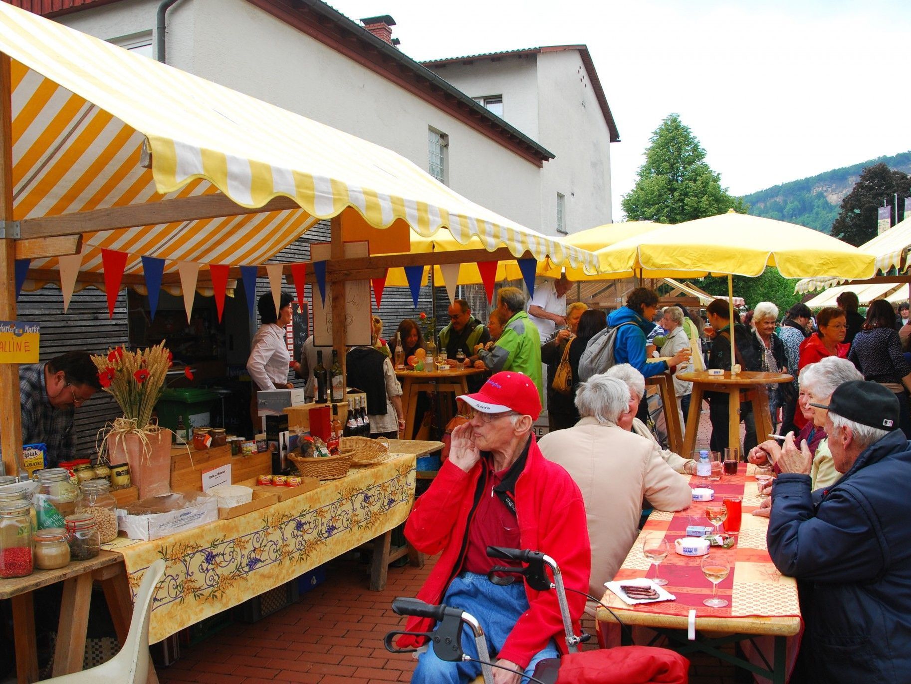 Ab Freitag wird der Wolfurter Markt in weihnachtlichem Ambiente zu erleben sein. Ab Freitag wird der Wolfurter Markt in weihnachtlichem Ambiente zu erleben sein.