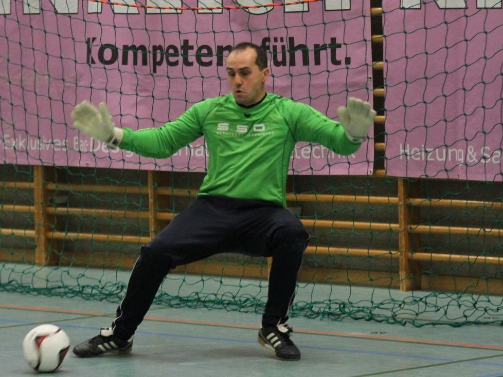 Spannung in der zweiten Qualifikation-Vorrundengruppe bis zum Schluss. Spannung in der zweiten Qualifikation-Vorrundengruppe bis zum Schluss.