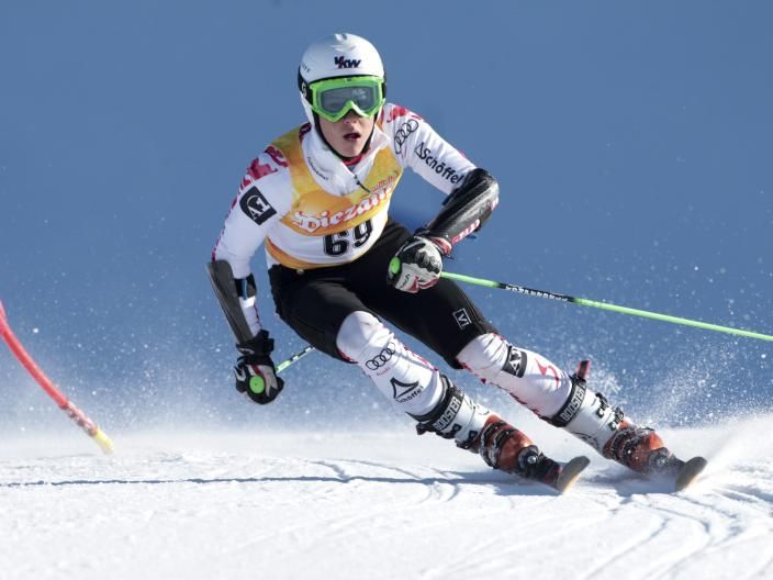 Talent Thomas Dorner ist bei den Arge Alp Rennen in Riefensberg am Start und hofft auf ein Topresultat. Talent Thomas Dorner ist bei den Arge Alp Rennen in Riefensberg am Start und hofft auf ein Topresultat.