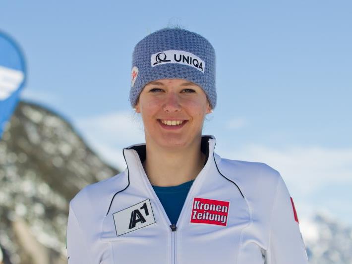 Die 18-jährige Bezauerin Elisabeth Kappaurer gewann beide FIS-Slaloms im Tiroler Kühtai.