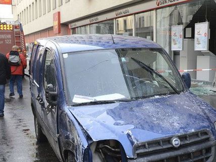 Am Montag ereignete sich in Wien-Favoriten ein spektakulärer Unfall in Wien-Favoriten. Am Montag ereignete sich in Wien-Favoriten ein spektakulärer Unfall in Wien-Favoriten.