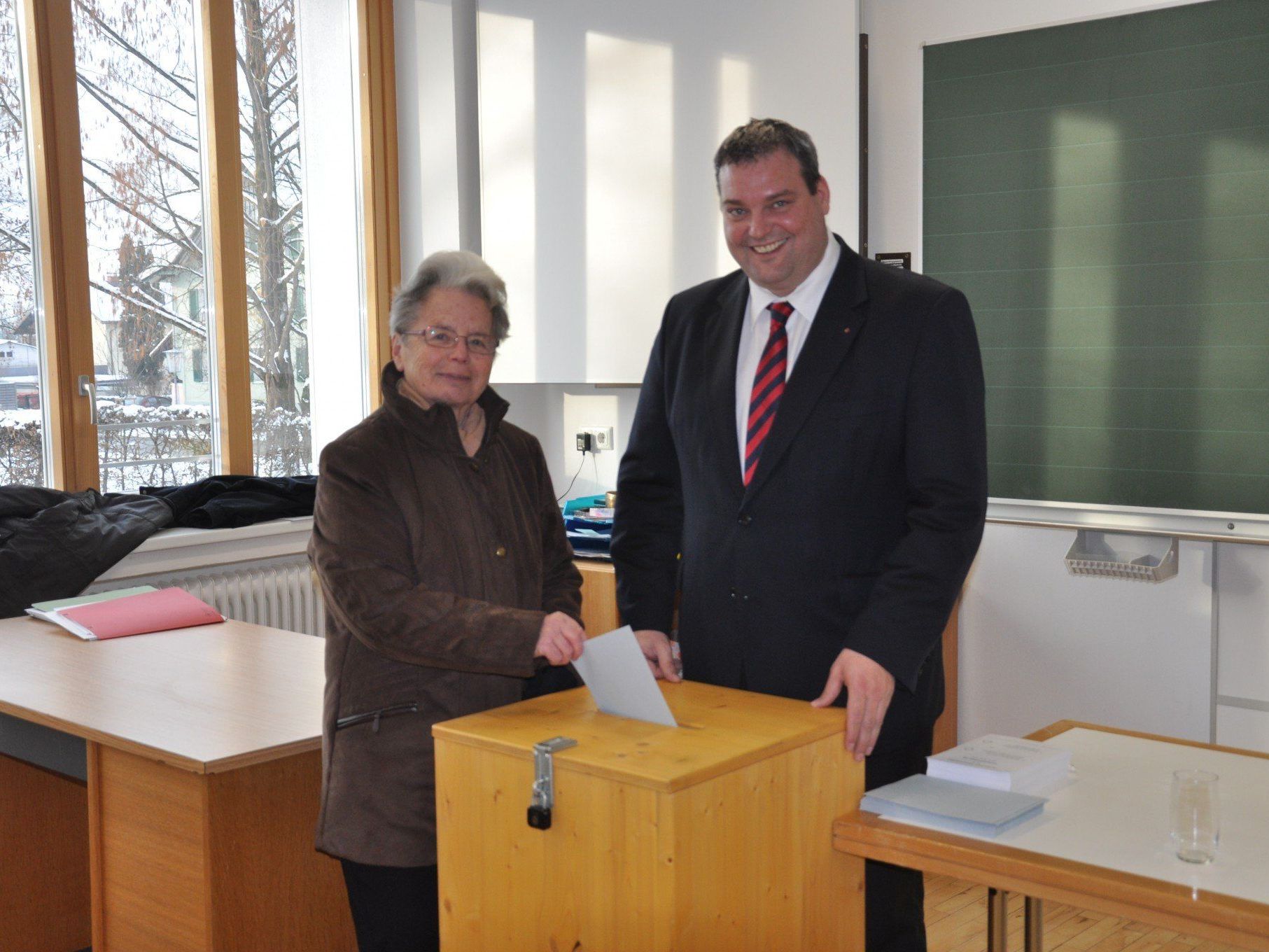 Die Klauser stimmten ganz klar für die Beibehaltung der Wehrpflicht. Die Klauser stimmten ganz klar für die Beibehaltung der Wehrpflicht.