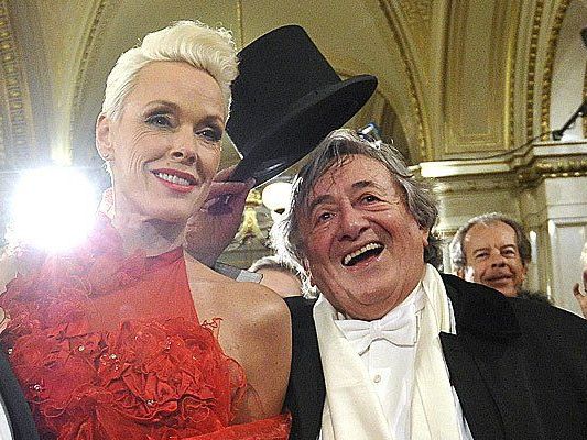 Richard Lugner holte zuletzt Dschungelkönigin Brigitte Nielsen als Opernball-Gast nach Wien Richard Lugner holte zuletzt Dschungelkönigin Brigitte Nielsen als Opernball-Gast nach Wien