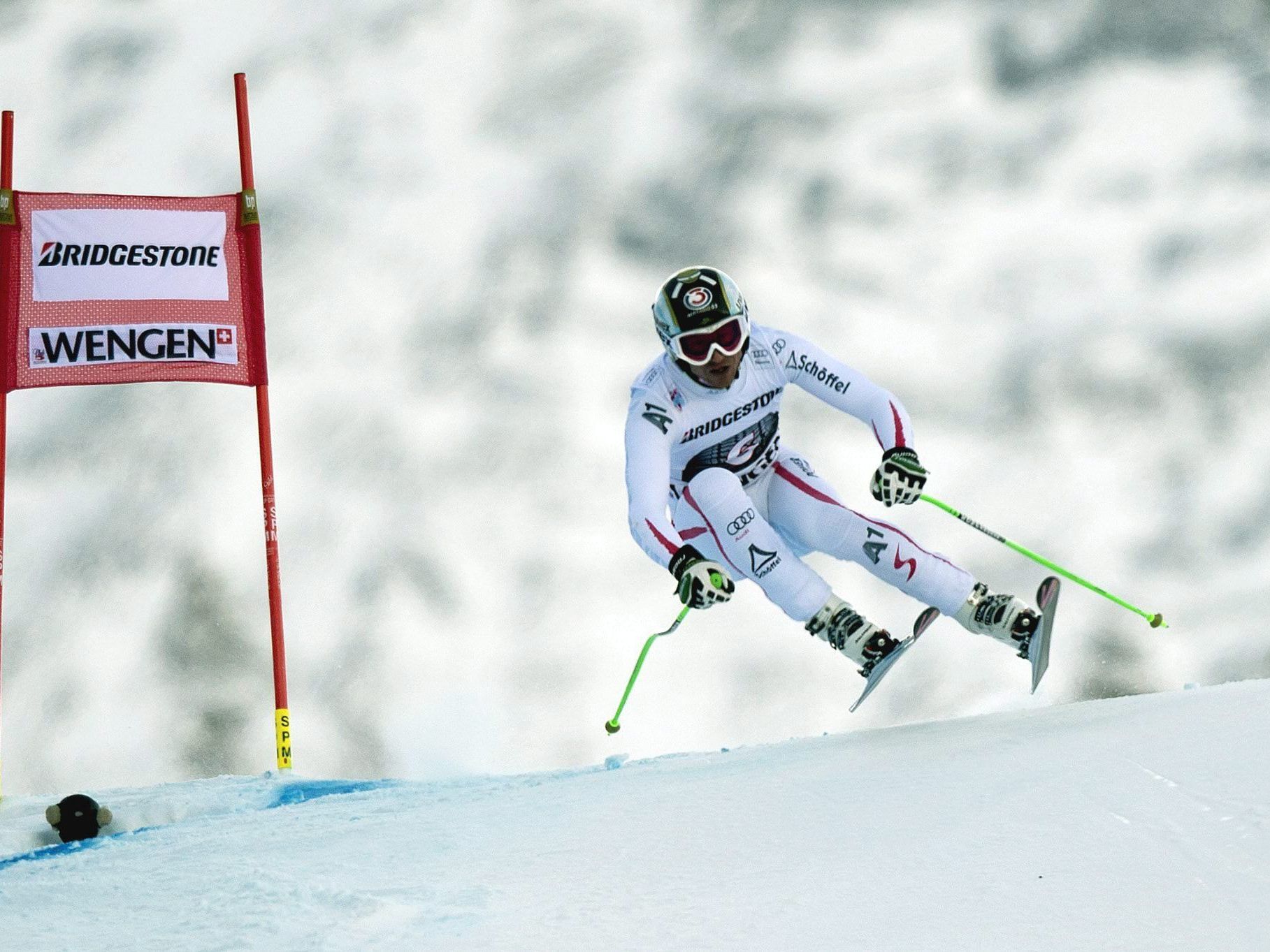 Hannes Reichelt, nach der Abfahrt noch 2., belegte am Ende Rang 12. Hannes Reichelt, nach der Abfahrt noch 2., belegte am Ende Rang 12.