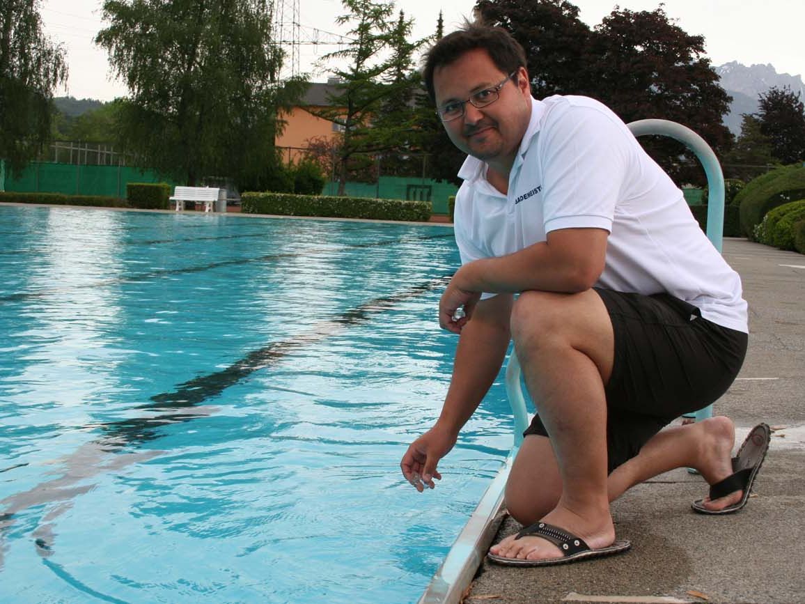 Derzeit wird nach Lösungen gesucht, um das Walgaubad auch 2013 offenhalten zu können.