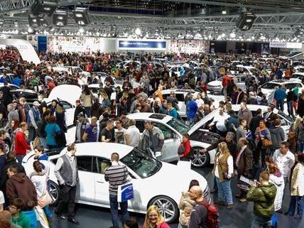 "Vienna Autoshow 2013" begeisterte wieder tausende Automobil-Fans.