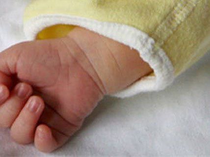 Das Baby wurde mit mehreren Verletzungen ins AKH eingeliefert. Das Baby wurde mit mehreren Verletzungen ins AKH eingeliefert.