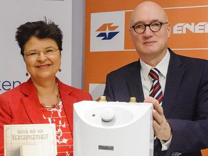 Vbgm. Renate Brauner und Wr. Stadtwerke Vorstand Marc Hall starten die Umtauschaktion. Vbgm. Renate Brauner und Wr. Stadtwerke Vorstand Marc Hall starten die Umtauschaktion.