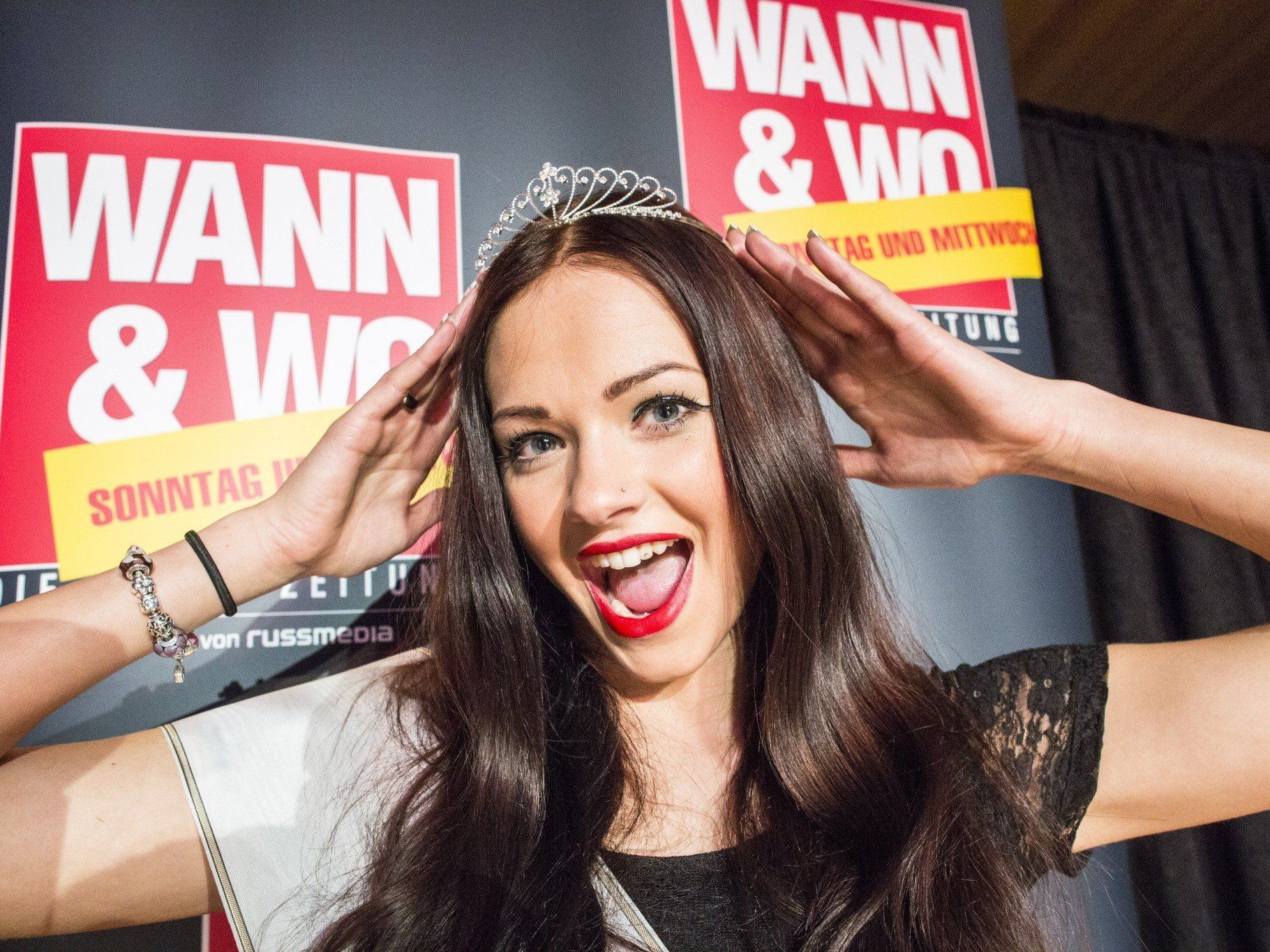 Schneekönigin Sarah! Die hübsche Höchsterin (19) überzeugte bei der Wahl in Damüls die Jury. Schneekönigin Sarah! Die hübsche Höchsterin (19) überzeugte bei der Wahl in Damüls die Jury.