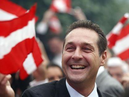 Heinz-Christian Strache möchte die Österreicher über einen EU-Austritt abstimmen lassen.