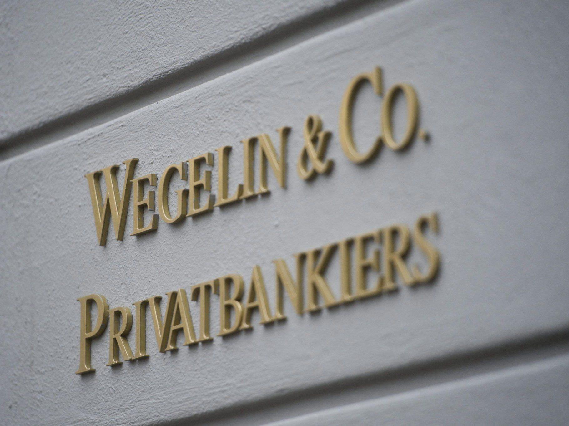 Raiffeisen Bank führt lukratives Privatkundengeschäft von Wegelin unter dem Namen Notenstein-Bank.