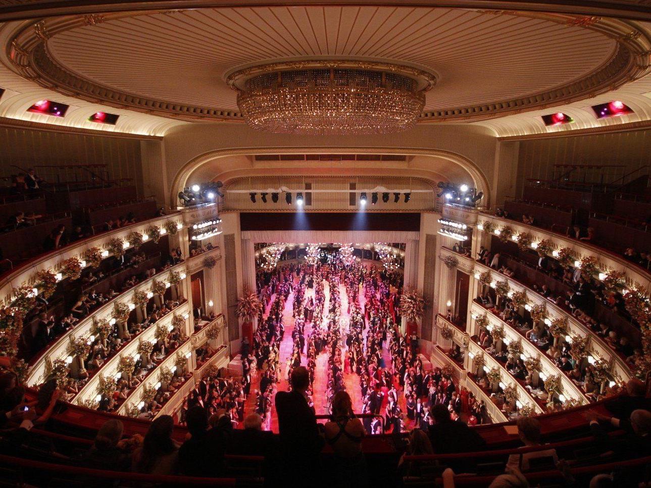 Der Wiener Opernball 2013 ist bereits ausverkauft, 5.150 Gäste werden erwartet.