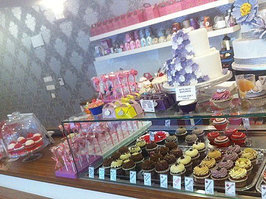 Die Qual der süßen Wahl hat man in der CupCakes Manufaktur Die Qual der süßen Wahl hat man in der CupCakes Manufaktur