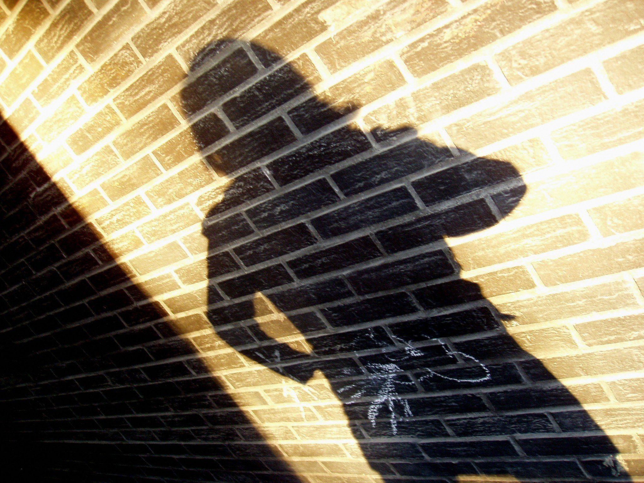 Eine 23-Jährige wurde auf dem Heimweg überfallen und brutal missbraucht. Eine 23-Jährige wurde auf dem Heimweg überfallen und brutal missbraucht.