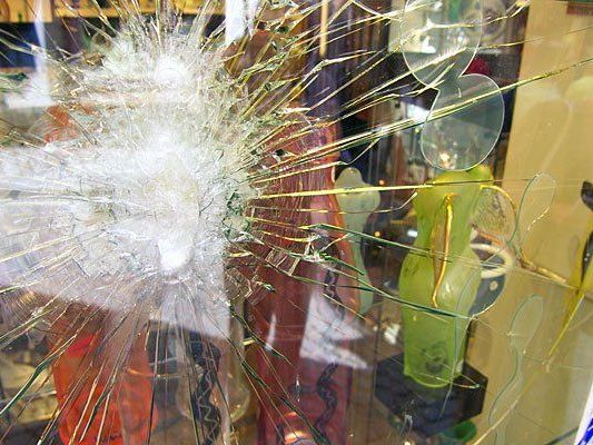 Vandalismus in Penzing: Duo zog eine Spur der Verwüstung Vandalismus in Penzing: Duo zog eine Spur der Verwüstung