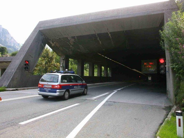 Arlbergtunnel steht vor Sanierungsmaßnahmen Arlbergtunnel steht vor Sanierungsmaßnahmen