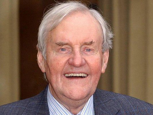 Briers wurde durch die Sitcom "The Good Life" bekannt. Briers wurde durch die Sitcom "The Good Life" bekannt.