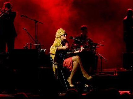 Die US-Sängerin Melody Gardot kommt für ein Konzert nach Wien.