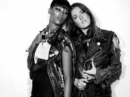 Icona Pop kommen live ins Wiener Chaya Fuera. Icona Pop kommen live ins Wiener Chaya Fuera.
