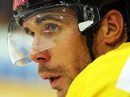 Verteidiger Philipp Lakos möchte gegen Zagreb wieder zurück auf das Eis