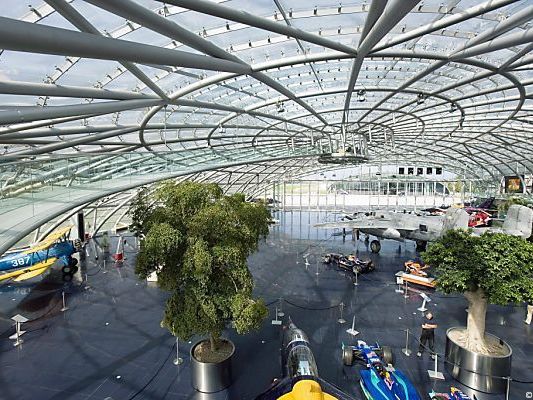 Das Salzburger "Ikarus" befindet sich im Hangar-7 Das Salzburger "Ikarus" befindet sich im Hangar-7