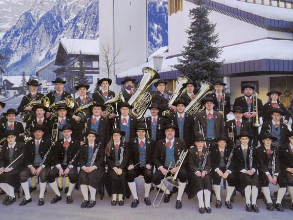 Musikverein Mellau beim 100jährigen Jubiläum Musikverein Mellau beim 100jährigen Jubiläum