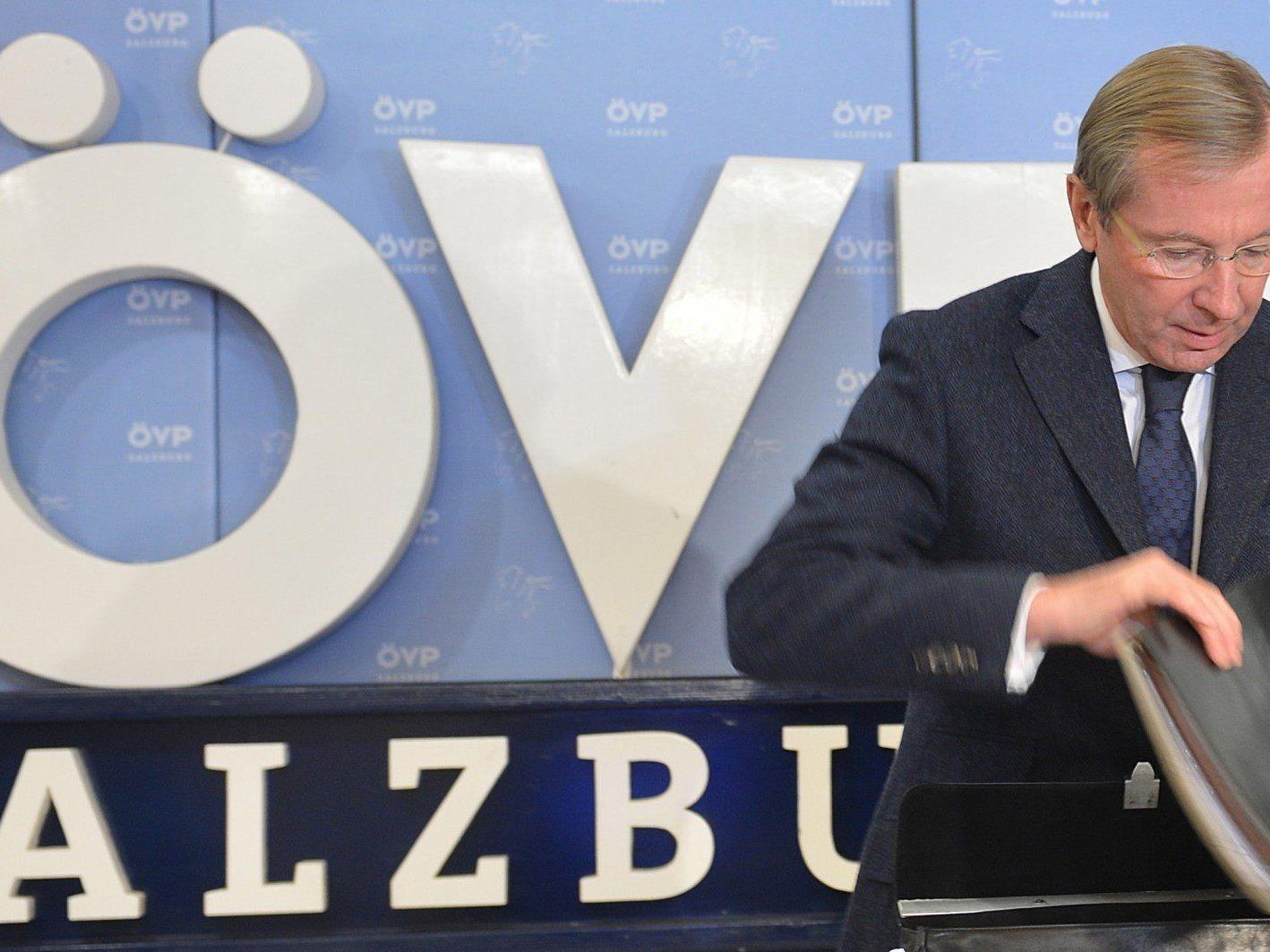 Die Salzburger ÖVP will ihren Wahlkampf zur Landtagswahl bewusst altmodisch gestalten.