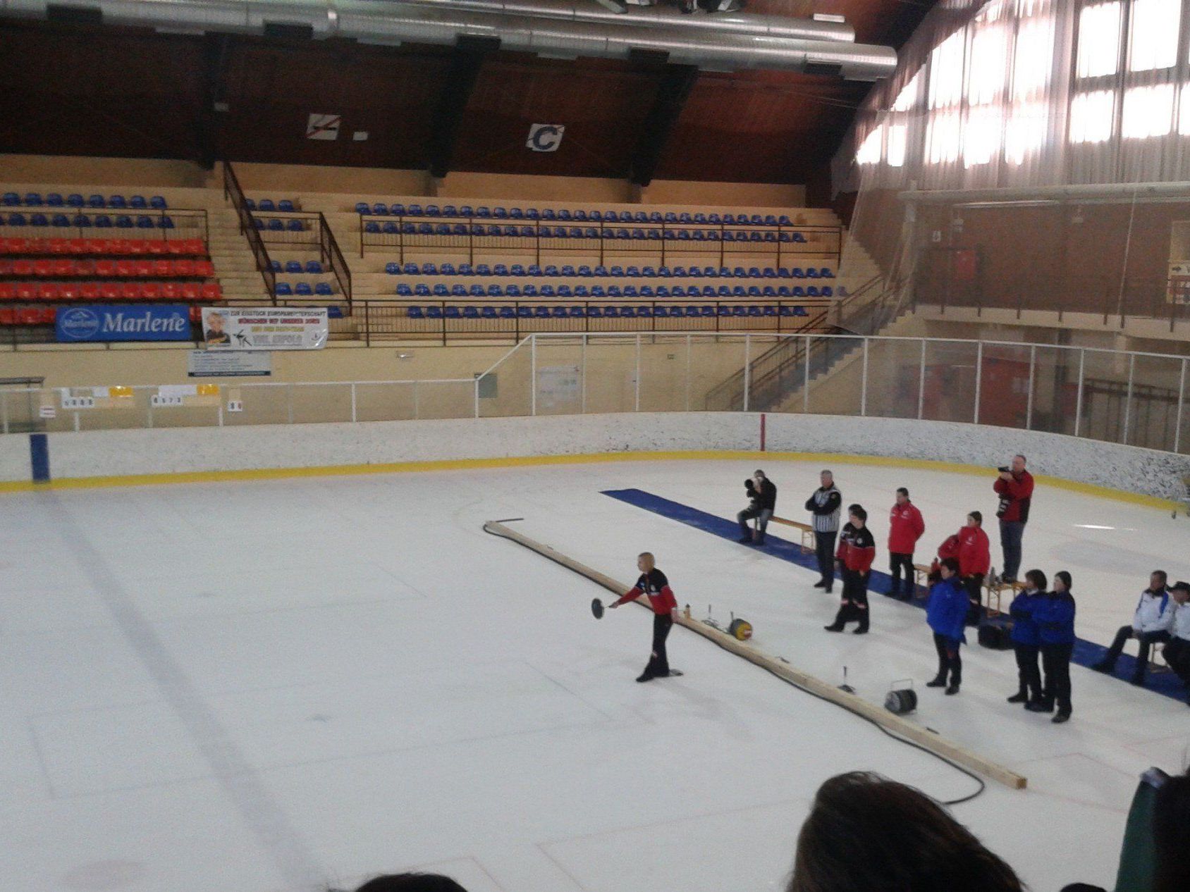 Europameisterschaft im Eisstockschießen. Europameisterschaft im Eisstockschießen.