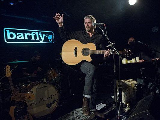 I Am Kloot, hier bei einem Auftritt in London, spielten am Dienstag im Wiener WUK