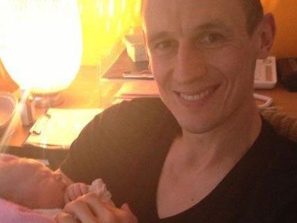 Florian Mader wurde am Sonntag Vater einer kleinen Tochter