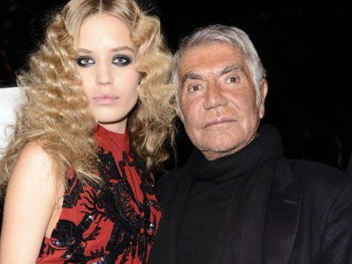Robert Cavalli wird auch heuer wieder am Life Ball modisch vertreten sein. Robert Cavalli wird auch heuer wieder am Life Ball modisch vertreten sein.