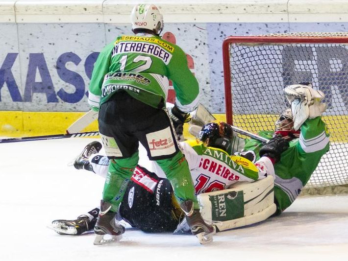 Der EHC Bregenzerwald ist nun Dritter und kann noch den zweiten Platz einfahren. Der EHC Bregenzerwald ist nun Dritter und kann noch den zweiten Platz einfahren.