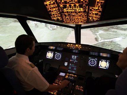 Schnupperflug mit dem Osterhasen in Österreichs modernstem Airbus A320-Simulator