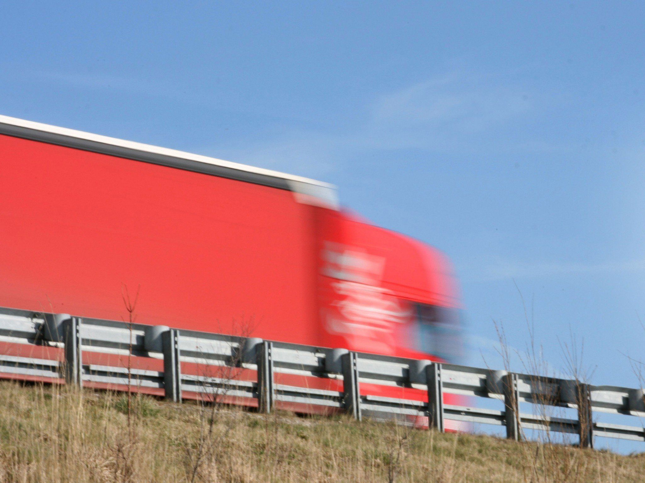 Der 39-jähriger Deutscher kam aus Österreich. Der 39-jähriger Deutscher kam aus Österreich.