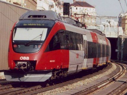 Auf der S-Bahn-Stammstrecke kann es über Ostern zu Verzögerungen kommen. Auf der S-Bahn-Stammstrecke kann es über Ostern zu Verzögerungen kommen.