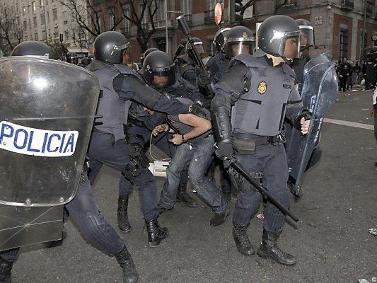 Es gab mehrere Festnahmen Es gab mehrere Festnahmen