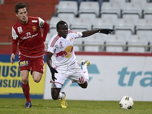 (Halb)leere Ränge keine Seltenheit (Halb)leere Ränge keine Seltenheit