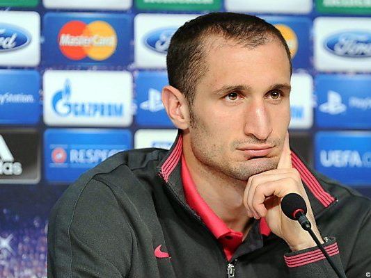 Juve Chiellini glaubt nicht an vorzeitigen Titel Juve Chiellini glaubt nicht an vorzeitigen Titel