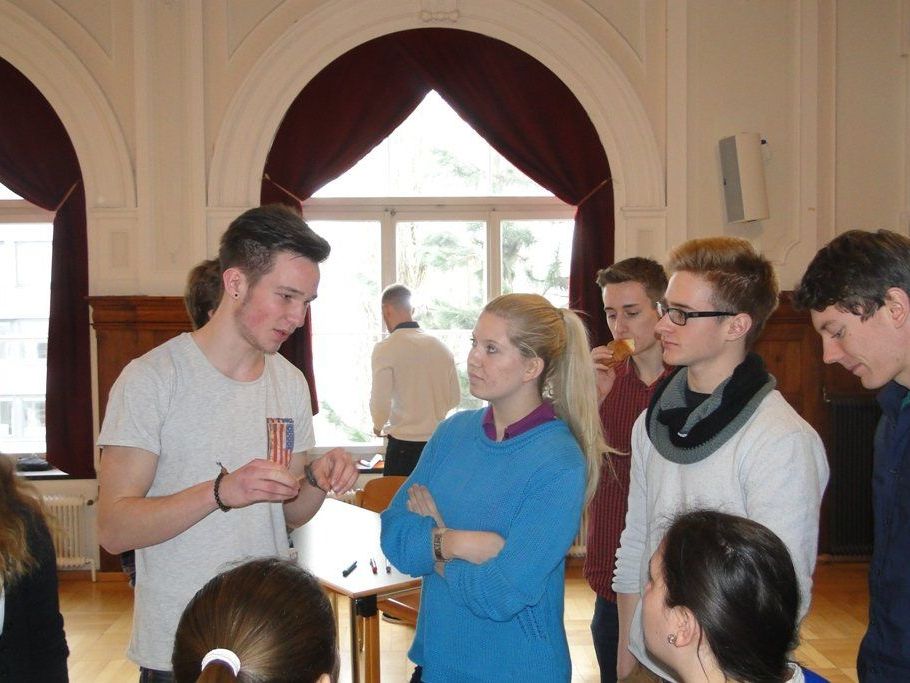 : In den Workshops „Debattieren“ trainierten 69 Jugendliche ihre Kommunikationskompetenz. : In den Workshops „Debattieren“ trainierten 69 Jugendliche ihre Kommunikationskompetenz.