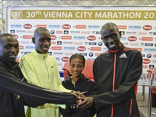 (v.l.n.r.): Die Top-Athleten Gilbert Yegon, Henry Sugut, Kebebush Haile und Jafred Kipchumba am Freitag in Wien