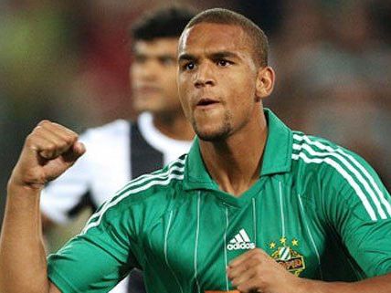 Rapid Stürmer Terrence Boyd schießt nicht nur Tore. Rapid Stürmer Terrence Boyd schießt nicht nur Tore.