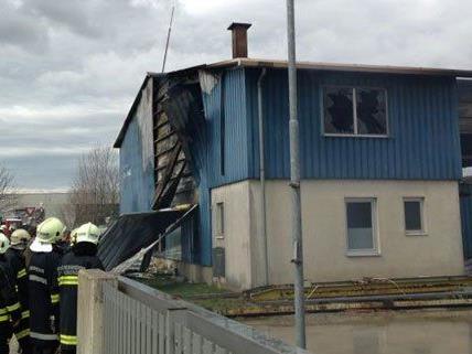 Am Freitag brannte eine Lagerhalle in Wilhemsburg.