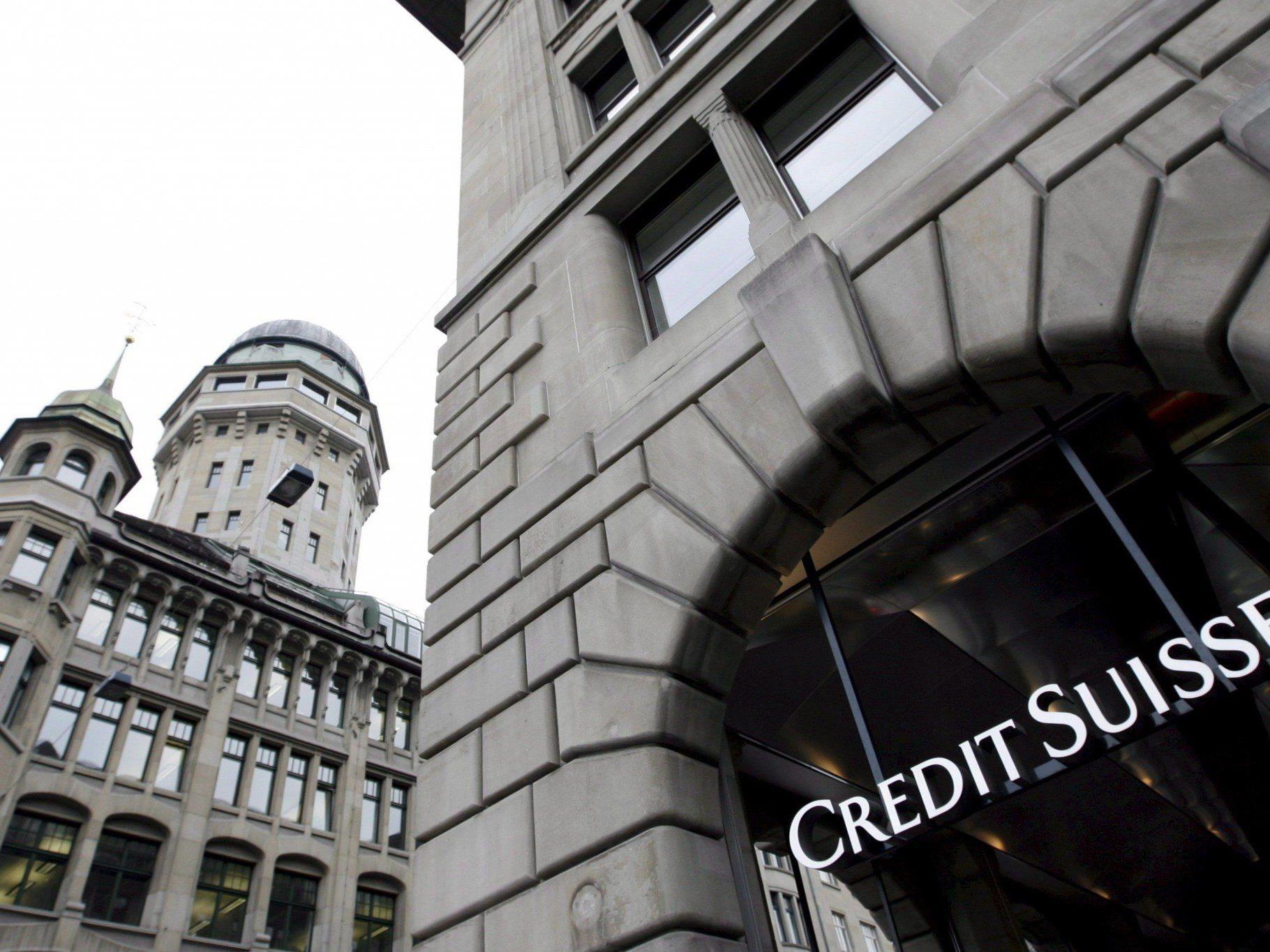 Mögliche Steuersünder bei Credit Suisse und Julius Bär sollen Belege vorweisen