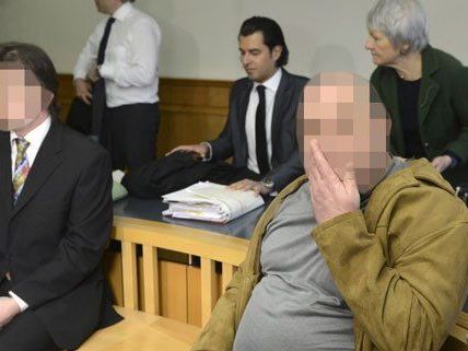 Die Verdächtigen im Doppelmord-Prozess stritten alles ab. Die Verdächtigen im Doppelmord-Prozess stritten alles ab.